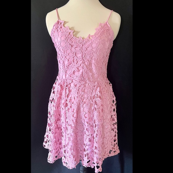 SOLD Rue21 sz L light pink crochet dress lined strappy sundress - Picture 8 of 9